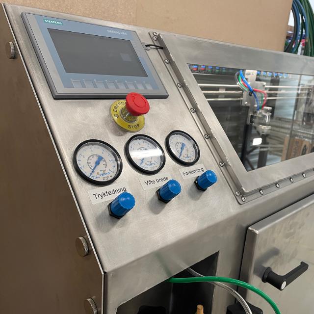 Micro coating cabinet control interface